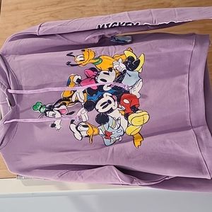 Mickey & Friends sweatshirt size Medium